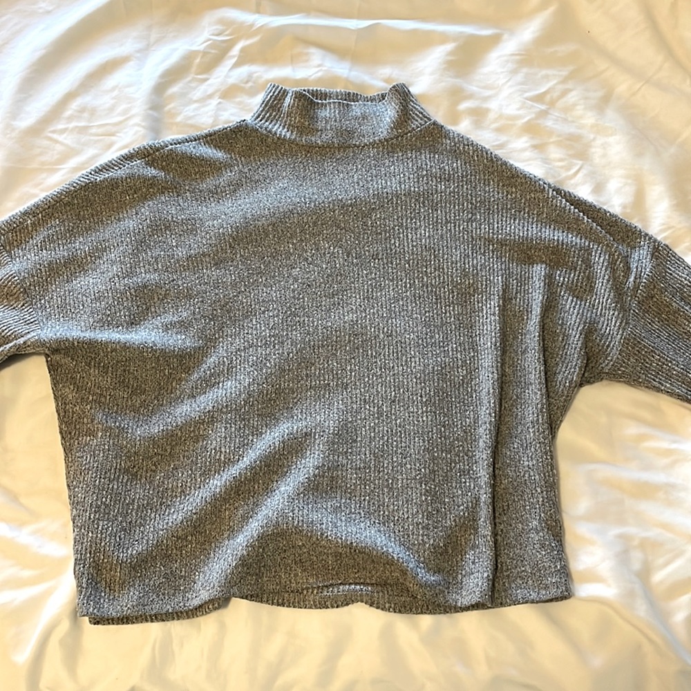 Long sleeve turtle neck